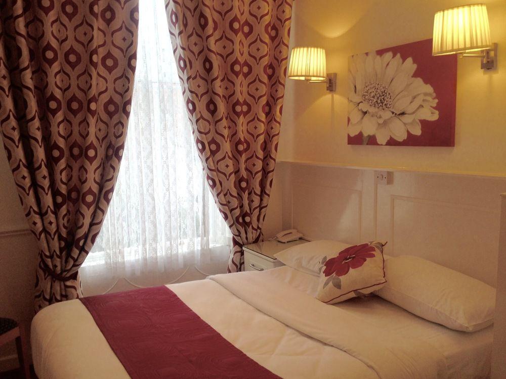 Dergvale Hotel ดับลิน ภายนอก รูปภาพ